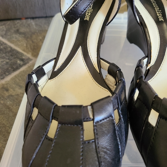 Naturalizer Leather Wedge Shoes - Picture 6 of 9